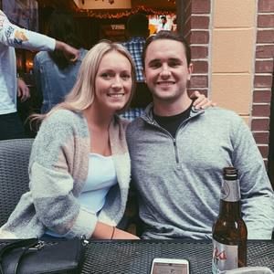 Meet your Posher, Caroline